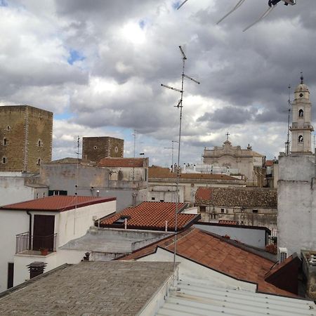 Bed&Breakfast Jsuite Gioia Del Colle Bagian luar foto