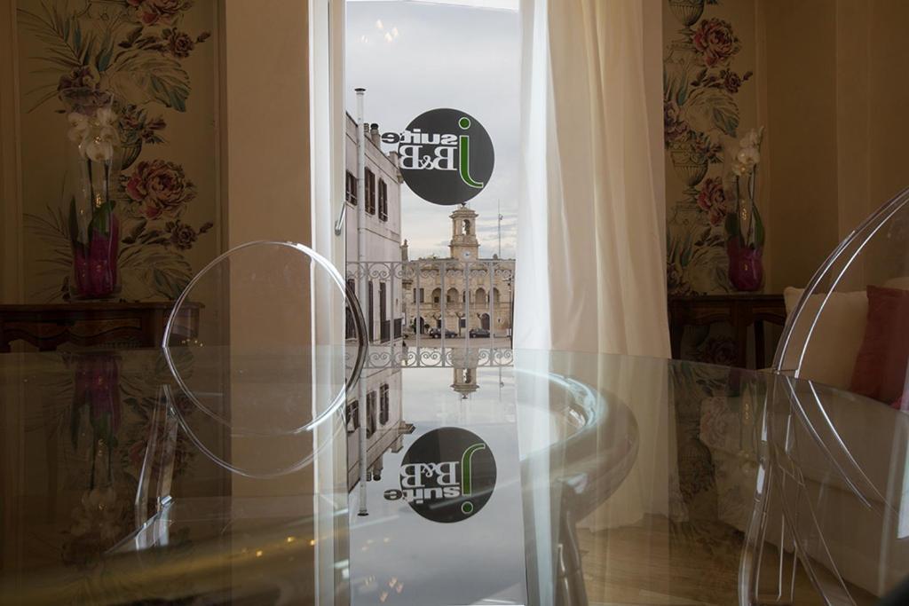 Bed&Breakfast Jsuite Gioia Del Colle Ruang foto